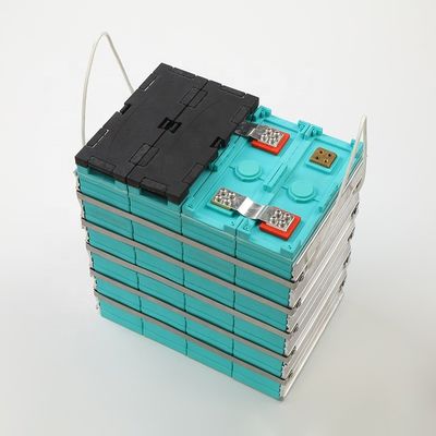 ভালো দাম বৈদ্যুতিন স্কুটারের জন্য 3.2V 200Ah LiFePo4 লিথিয়াম ব্যাটারি অনলাইন